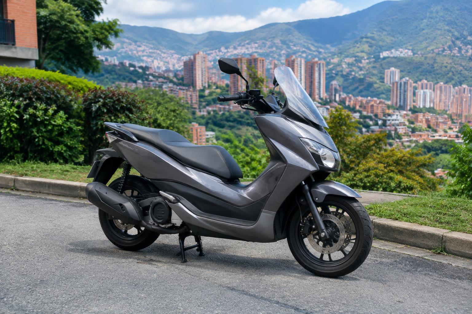 Imagen ilustrativa 3 para guía de precio de Yamaha NMAX; no corresponde a inventario confirmado