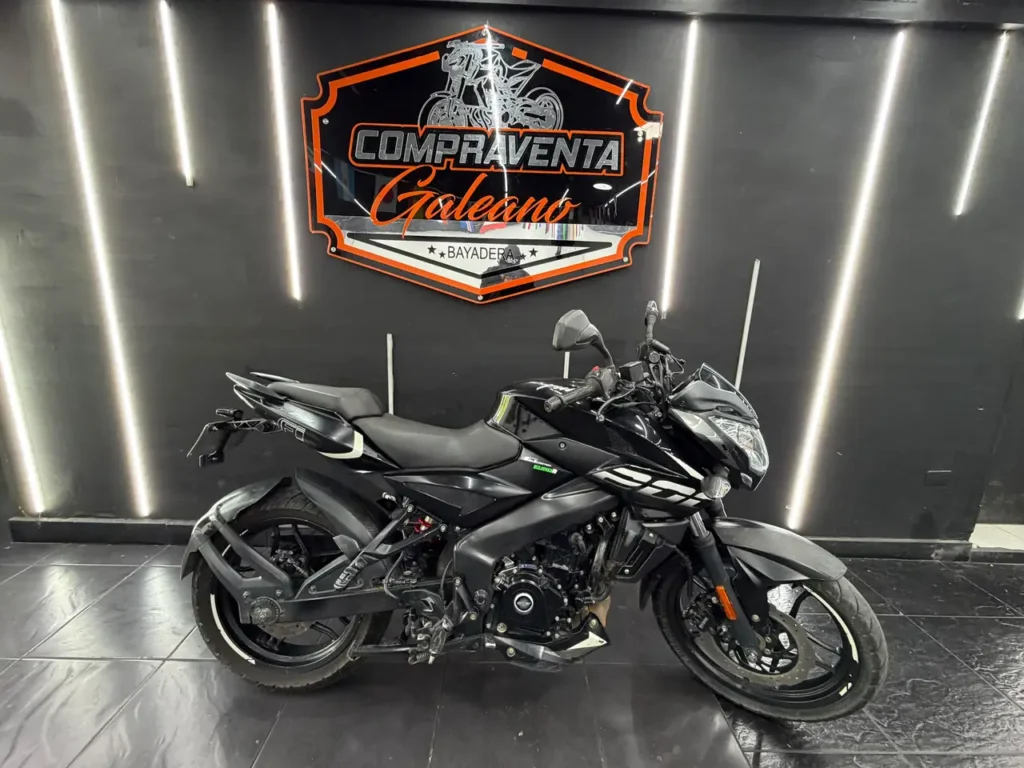 Pulsar NS200 2024 Deportiva